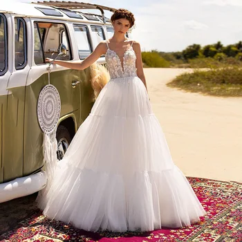 GY Modern Boho düğün elbisesi Seksi Spagetti Sapanlar Plaj Düğün Dantel Aplikler Aç Geri Katmanlı Gelin Elbise